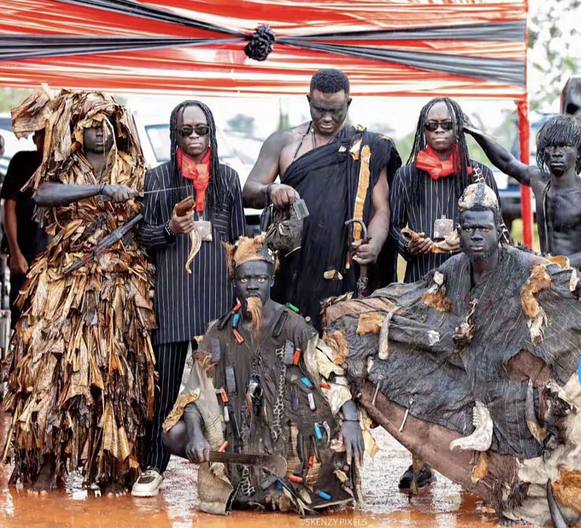 Mystic Twins in traditional festival attire