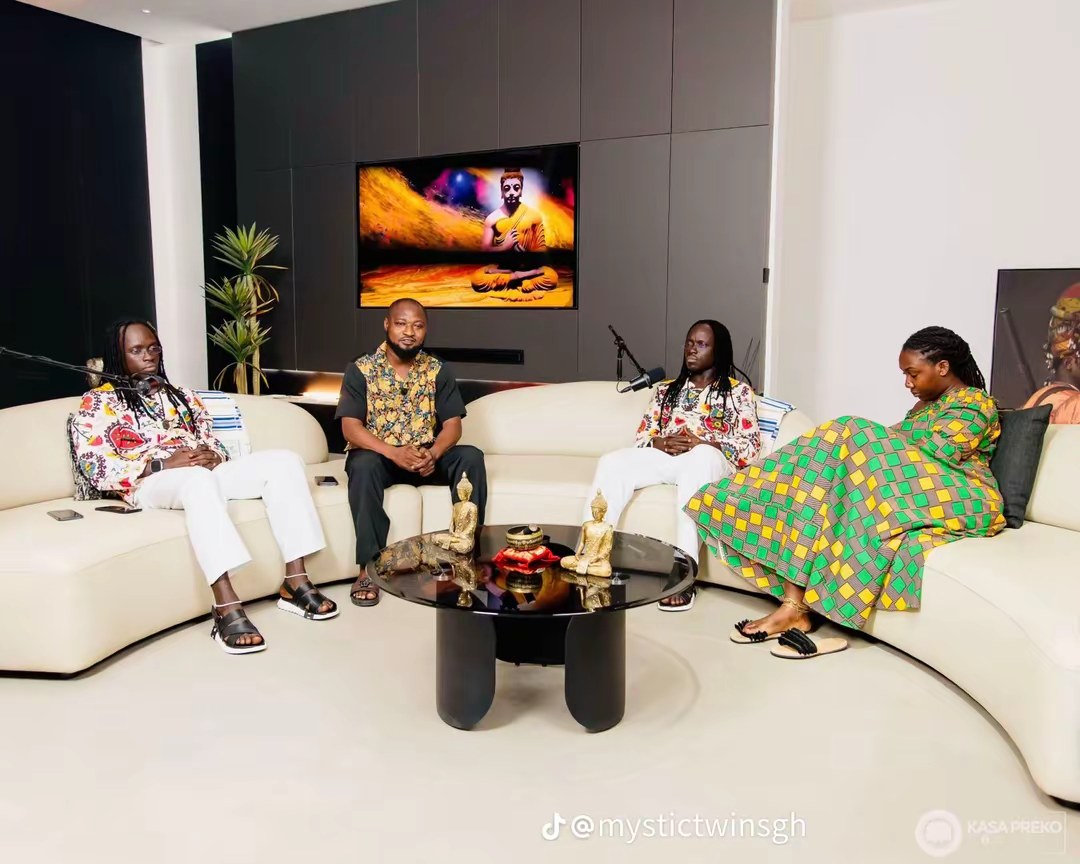 Kasa Preko Podcast hosts and guests